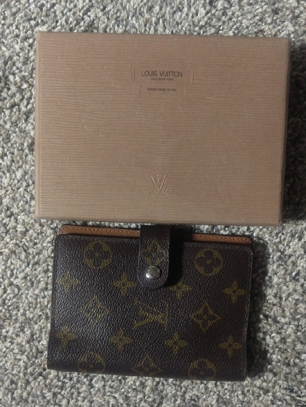Louis Vuitton Monogram Wallet in Brown and Gold Print